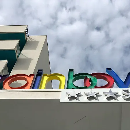 Rainbow ***s Ξενοδοχείο