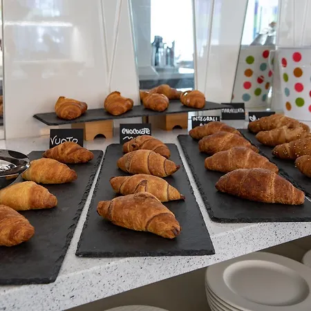 Rainbow ***s 3* Ρίμινι