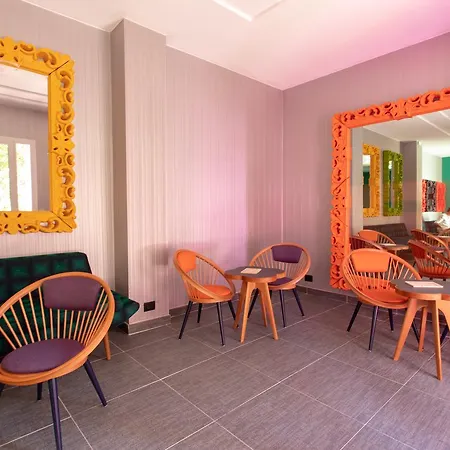 Rainbow ***s 3* 里米尼