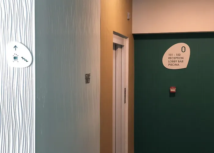 فندق Rainbow ***s 3*