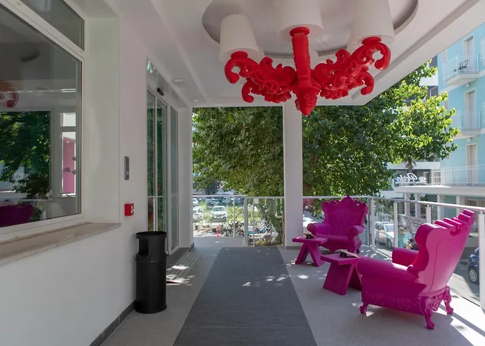 Rainbow ***s فندق 3*