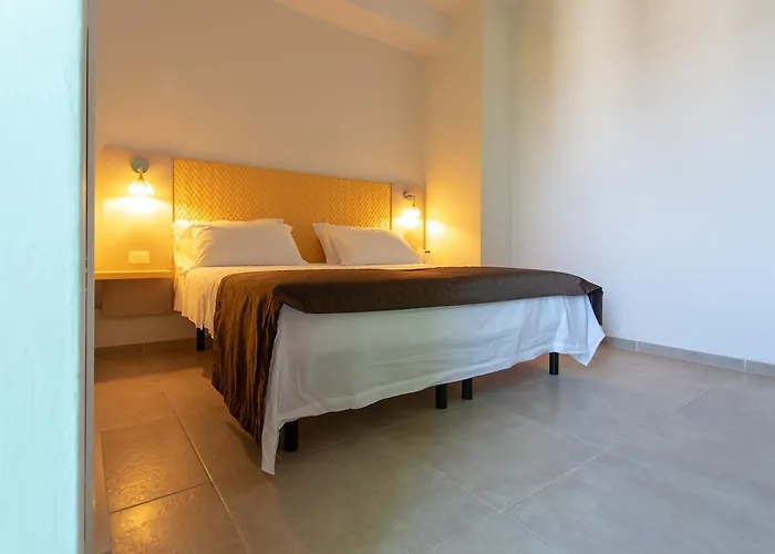 Rainbow ***s فندق