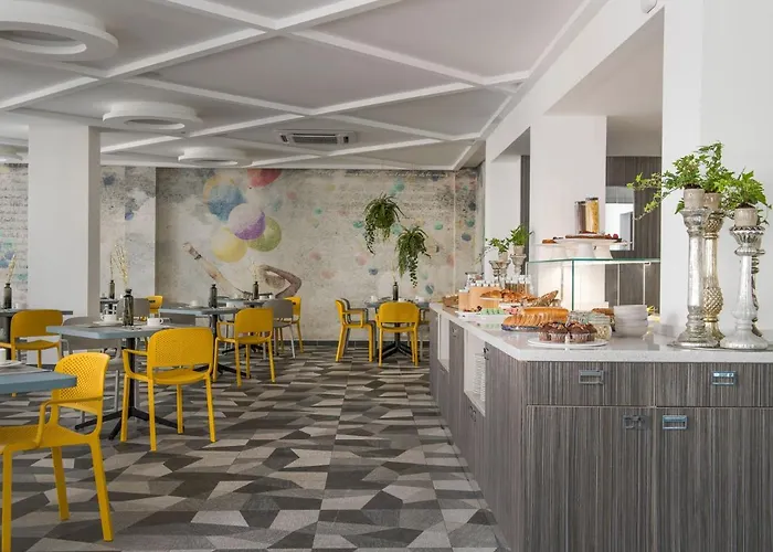 Rainbow ***s 3* Римини